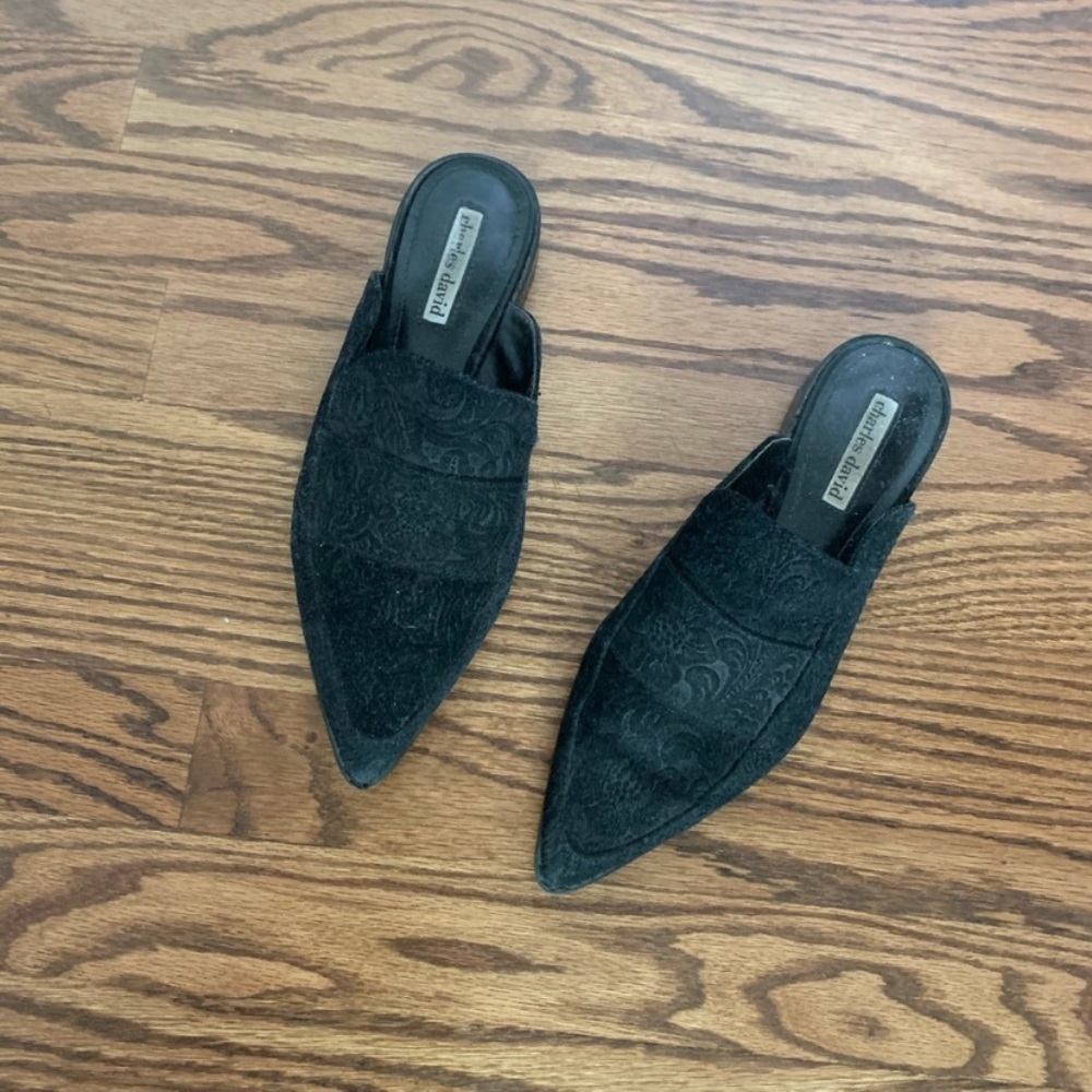 Classic Black Slip On Loafer Flats with Subtle Floral Design